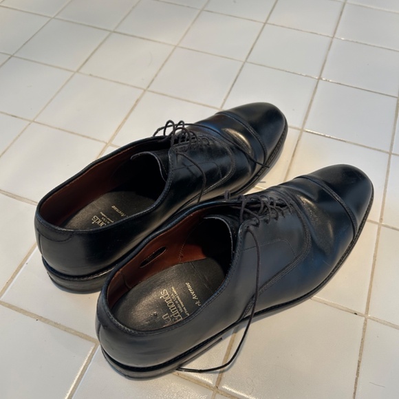 Allen Edmonds Park Avenue Oxford Dress Shoe - Size 10.5 - Picture 4 of 4